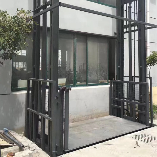 界首5吨室外升降货梯